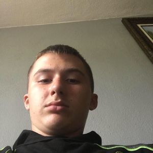 Meet your Posher, Kyle